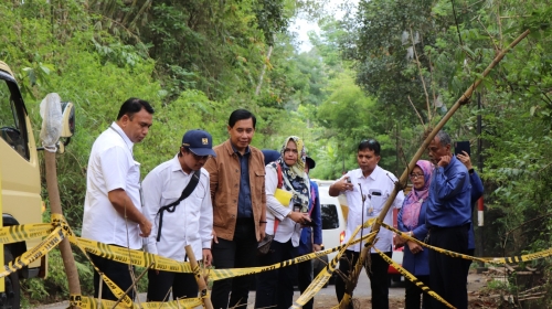 Cari Solusi Atasi Pipa Pecah, BBWS Brantas Tinjau Jalur Transmisi Tugu Tirta di Tumpang