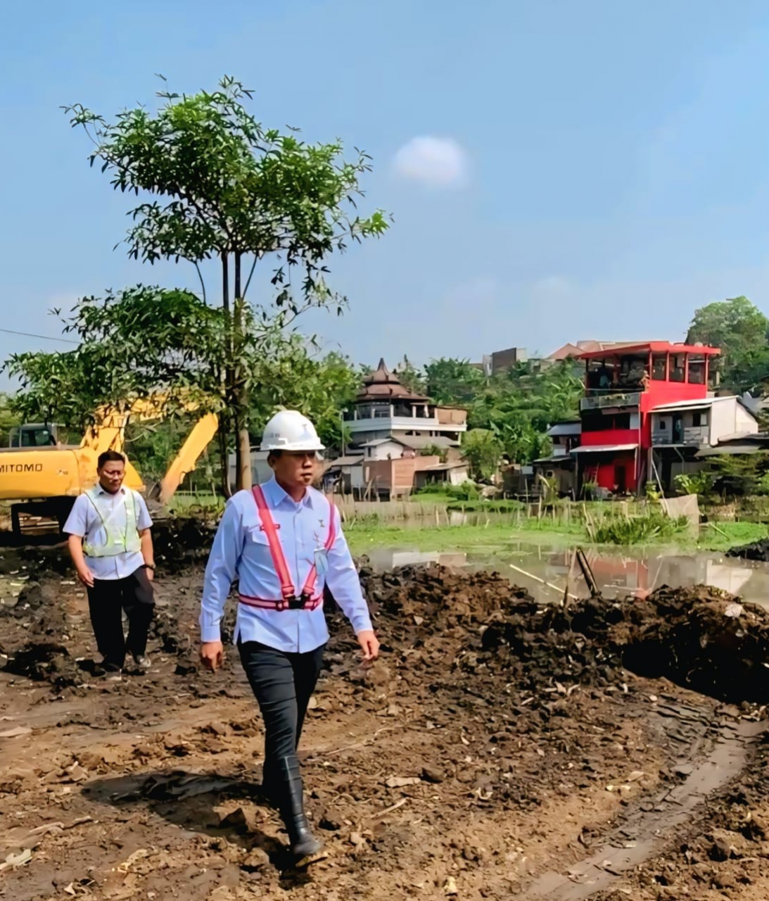 Setelah 12 tahun Sungai Wendit Kembali Dikeruk, Langkah Nyata Tugu Tirta Merawat Ekosistem Lingkungan, Alam serta Sumber Air Setelah 12 tahun Sungai Wendit Kembali Dikeruk, Langkah Nyata Tugu Tirta Merawat Ekosistem Lingkungan, Alam serta Sumber Air