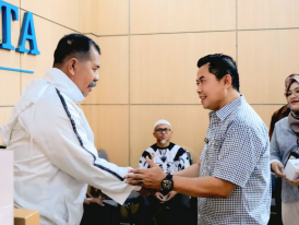 https://perumdatugutirta.co.id/publikasi/berita/umum/sapa-hangat-dirut-tugu-tirta-di-momen-hari-pelanggan-nasional-2025-5a896