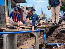 https://perumdatugutirta.co.id/publikasi/berita/umum/gangguan-aliran-akibat-proyek-drainase-tugu-tirta-gerak-cepat-lakukan-penanganan-9470d